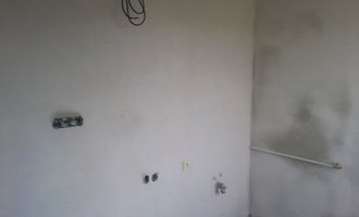 Renovace popraskaných omítek,štukování