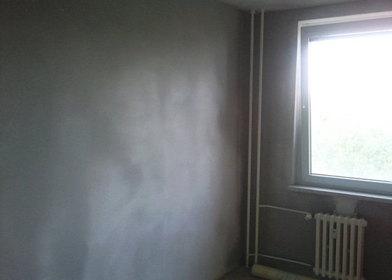 Renovace omítek,štuky v 1 pokoji v panelovém bytě 