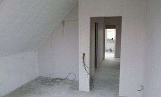 Sádrokarton, příčky (60m2) a podhledy (80m2)