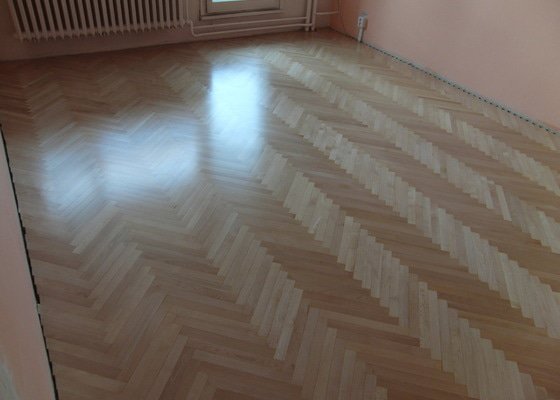 Renovace parket ve dvou pokojích