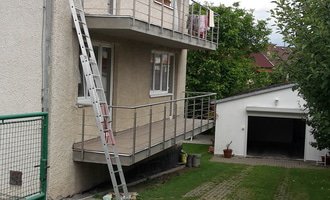 Zábradlí na balkon