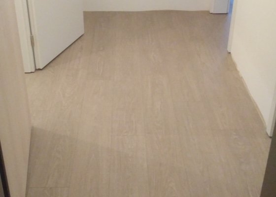 Pokládka vinylové podlahy 41 m2