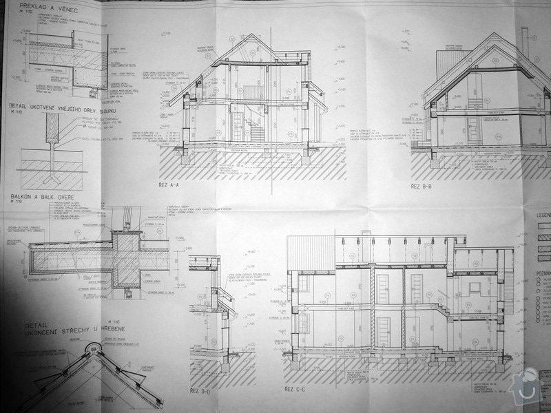 Stavba střechy rodinného domu: výkres krovu (detail)