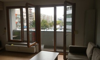 Malování celého bytu 1+kk 34 m² - stav před realizací