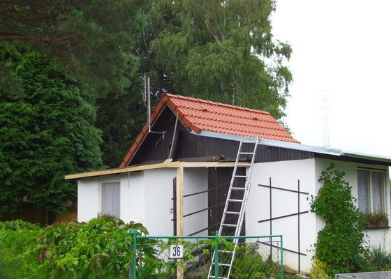 Střecha na chatě,pergola a montáž zahradního domku