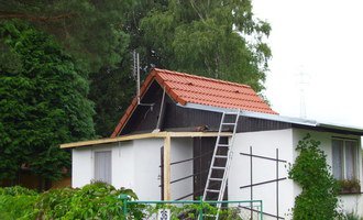 Střecha na chatě,pergola a montáž zahradního domku