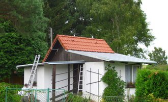 Střecha na chatě,pergola a montáž zahradního domku