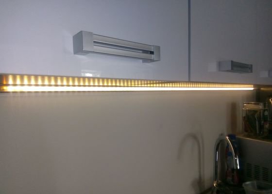 Kompletace osvětlení, zhotovení LED podsvětlení s bezdotykovým ovládáním