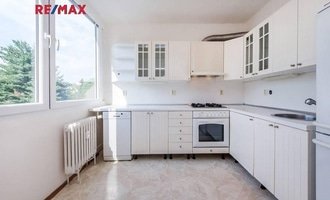 Nové rozvody elektřiny v bytě 55 m² (Praha, Strašnice) - stav před realizací