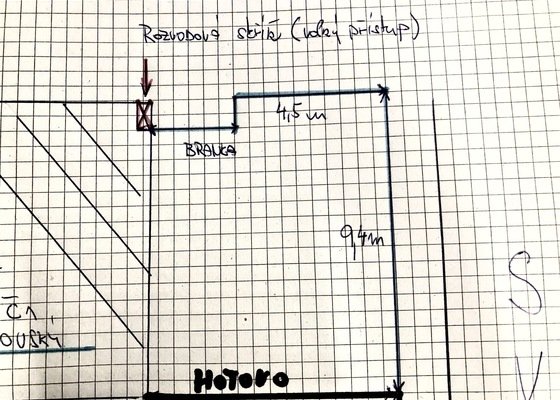 Plot s brankou 15m