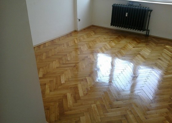 Dokládka parket a renovace