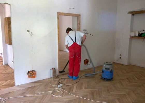 Dokládka parket a renovace