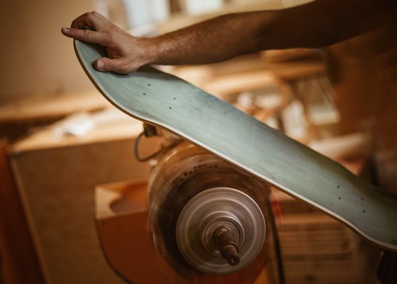 Výroba skateboardových desek
