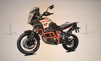 KTM wallpaint a srdeční tep