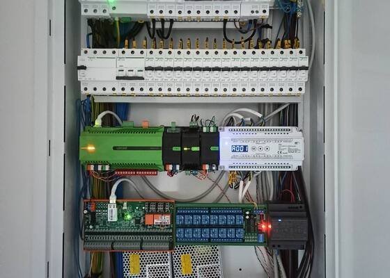 Kompletní chytrá elektroinstalace v novostavbě LOXONE