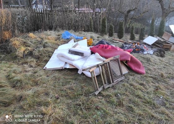 Odvoz odpadu po vyklizeni chaty Mestecko u krivoklatu