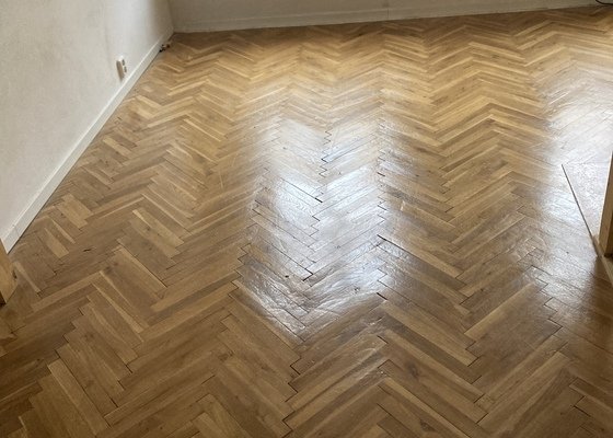 Renovace parketové podlahy