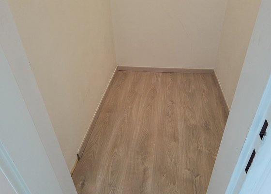 Malování 3 místnosti (celkem 16m²) v bytě - stav před realizací