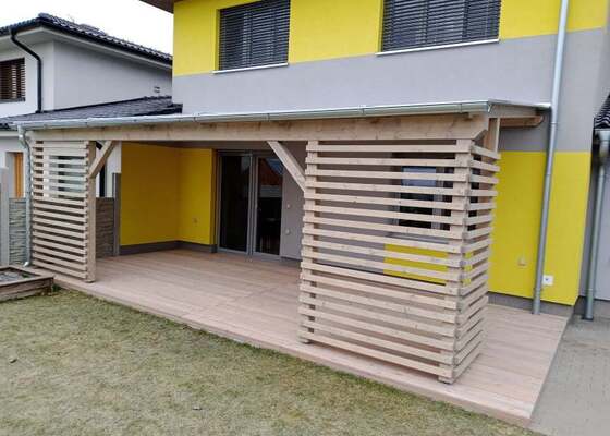 Pergola s chatou