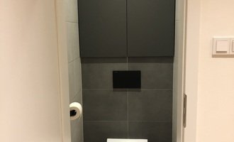 Výroba a dodání skříně do koupelny, dvířka za WC