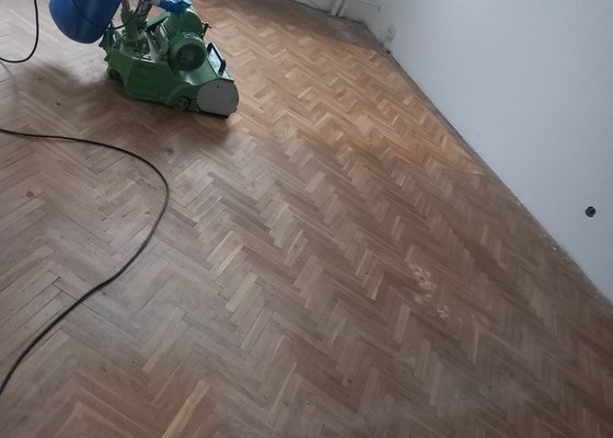 Renovace dřevěných parket