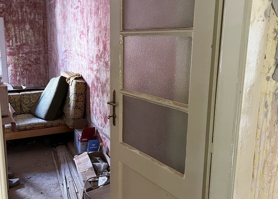 Renovace dveří a zárubní