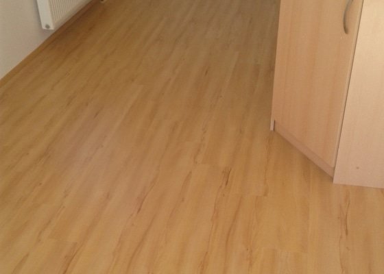 Položení laminátové podlahy 23m2