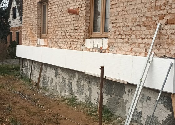 Zateplení fasády domu s finální omítkou