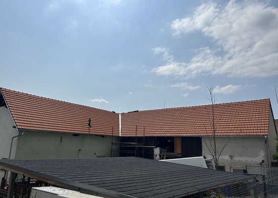 Rekonstrukce střechy 350m2