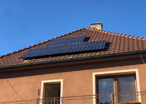 Zlámanec - fotovoltaický ohřev vody