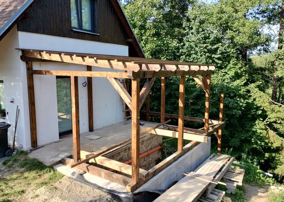 Pergola s terasou