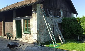 Rekonstrukce fasády stodoly