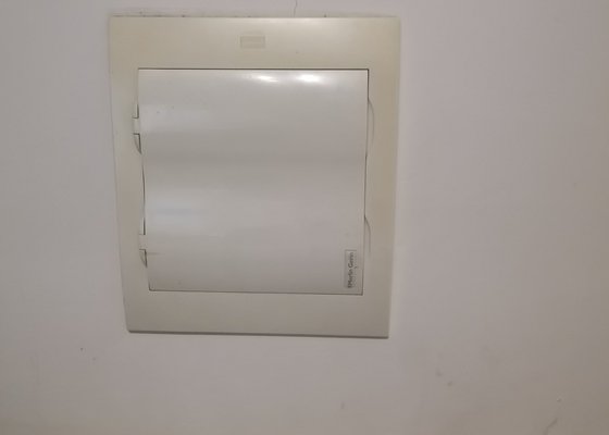 Oprava/výměna strženého závitu na uzávěru ventilu vody