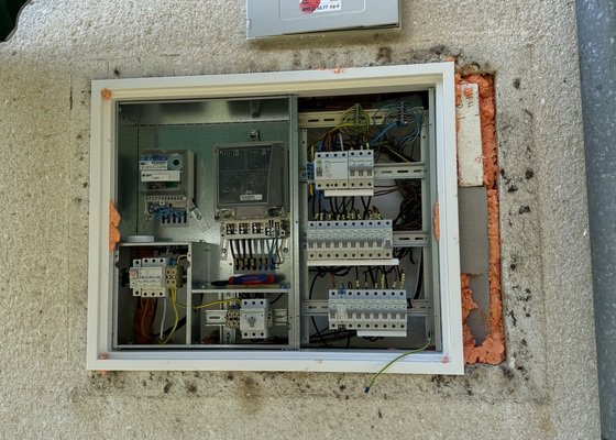 Předělaní elektroměru+hlavního rozvaděče