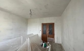 Malířské práce, 3 místnosti, 78 m² - stav před realizací