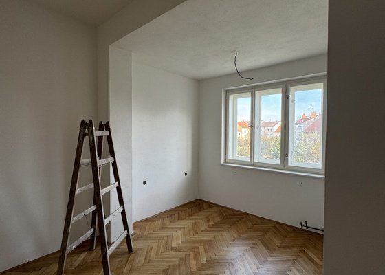 Renovace parketové podlahy