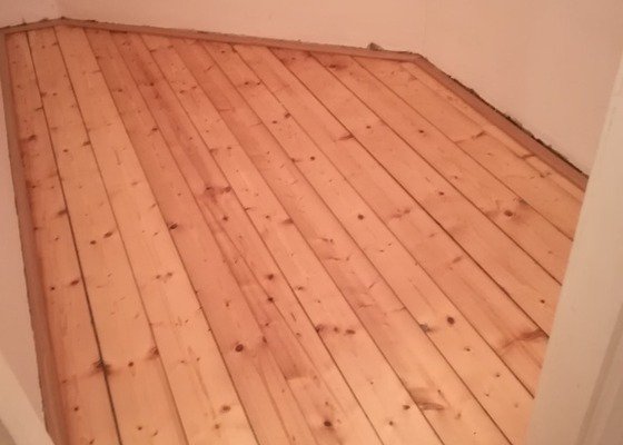 Renovace parketové podlahy