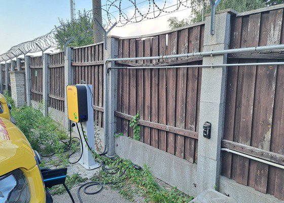 Úpravy připojení auto nabíječky, změny sazby a využití HDO. (nízký tarif).