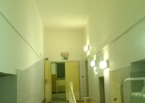 Vymalování kuchyně cca 900m2