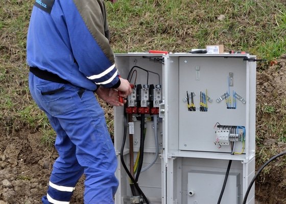 Montáž a revize elektroměrového rozváděče