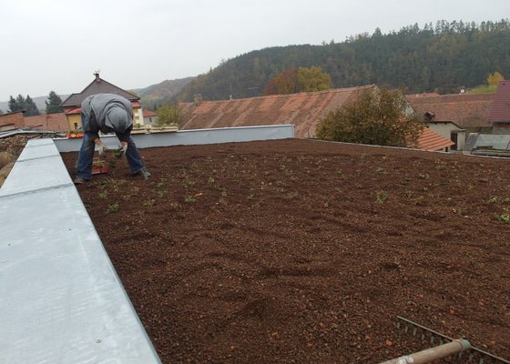 Izolace ploché střechy a tep. izolace na fasádu